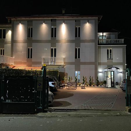 Hotel La Quercia 모조 외부 사진